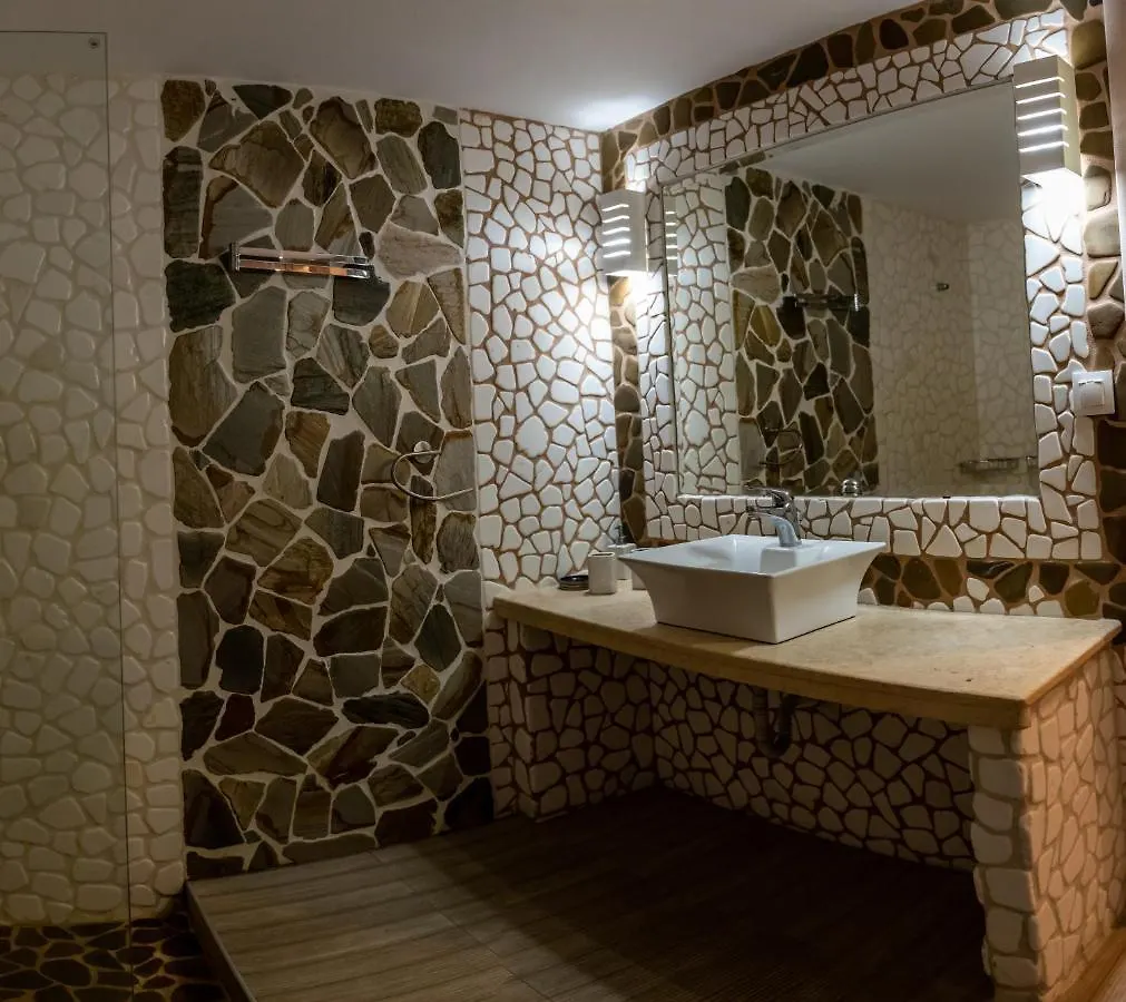 Evdokia'S Apartments And Rooms Neos Marmaras